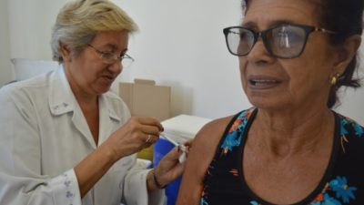 Vacinação contra influenza começa na Baixada Fluminense