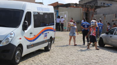 Nova Iguaçu inicia entrega de mais de 65 mil cestas básicas aos alunos da rede municipal