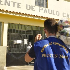 Procon Magé doa alimentos e materiais de higiene para o Lar São Vicente de Paulo