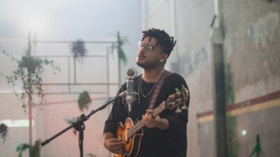 Cria de Irajá, Caio Nunez lança videoclipe para a inédita “Ancorar”