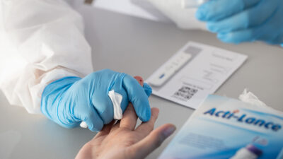 Nova Iguaçu firma parceria com aplicativo para testar população com suspeita de Covid-19