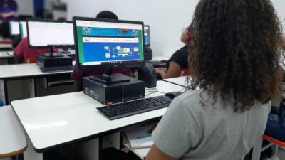 Fundec abre 19 mil vagas para cursos a distância