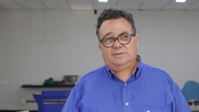 Caxiense Vicente Portella lança seu 6º livro ”O Pária e Outros Contos”