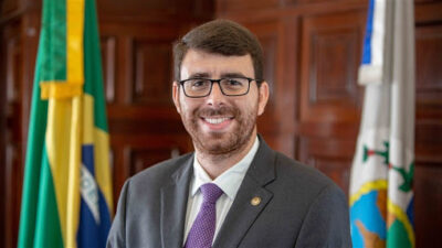 Magé escolhe como prefeito, Renato Cozzolino, do PP