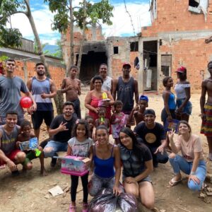 Ações beneficentes levam esperança para o fim de ano de famílias da Baixada Fluminense