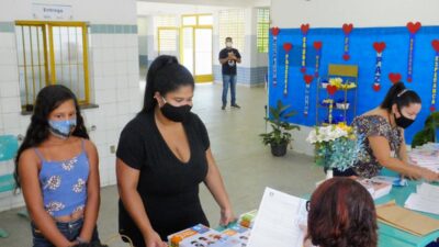 Nova Iguaçu retoma aulas com atividades remotas