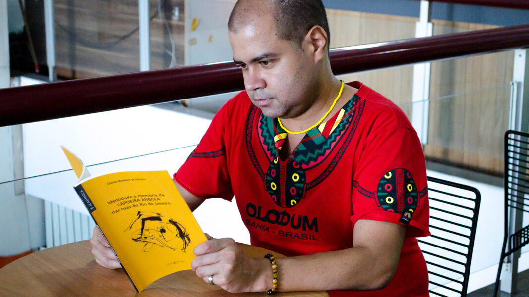 Jornalista da Baixada lança livro sobre identidade e memória da capoeira no Rio de Janeiro
