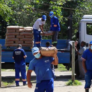 Programa ‘Emboço social’ beneficia moradores de Magé