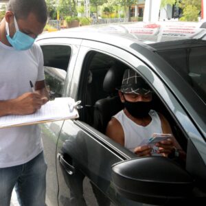 Nova Iguaçu vacina idosos com 74 e 75 anos de idade esta semana