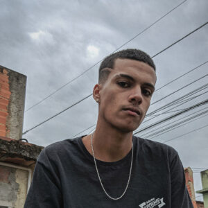 Rapper caxiense lança videoclipe em homenagem a avó