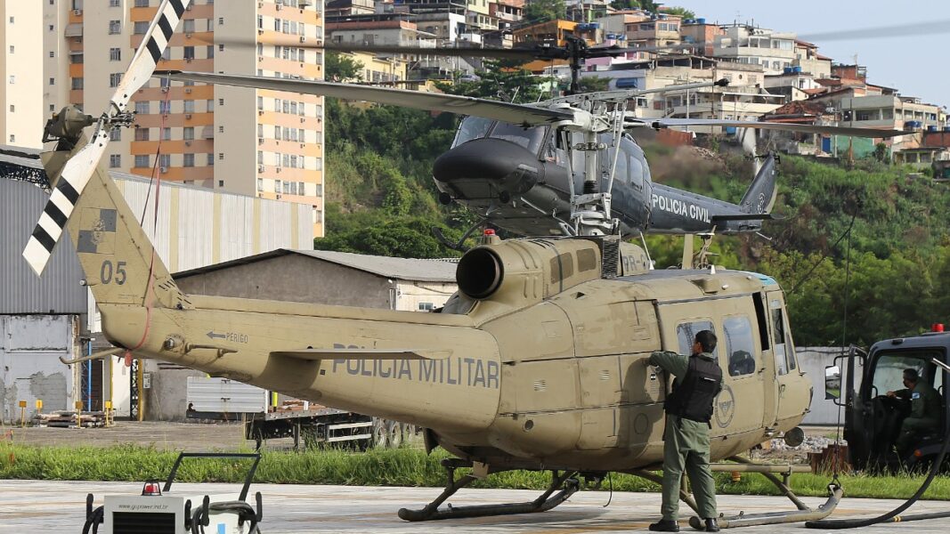 Helicópteros são usados pela Secretaria Estadual de Saúde para entrega de vacinas contra a Covid-19