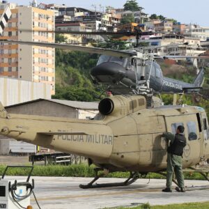 Helicópteros são usados pela Secretaria Estadual de Saúde para entrega de vacinas contra a Covid-19