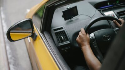 AgeRio lança linha de crédito exclusiva para taxistas do Estado