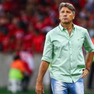 Flamengo anuncia Renato Gaúcho como novo técnico da equipe principal