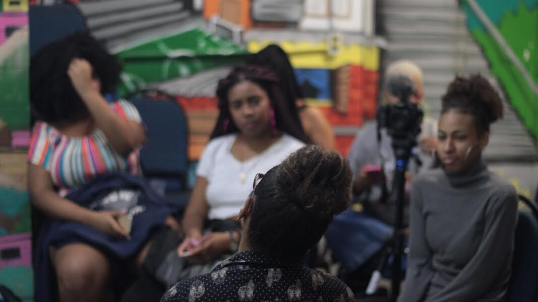 Observatório de Favelas abre edital para premiar fotos sobre enfrentamento a violência doméstica