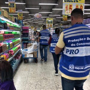 Procon-RJ realiza levantamento de preços de alimentos