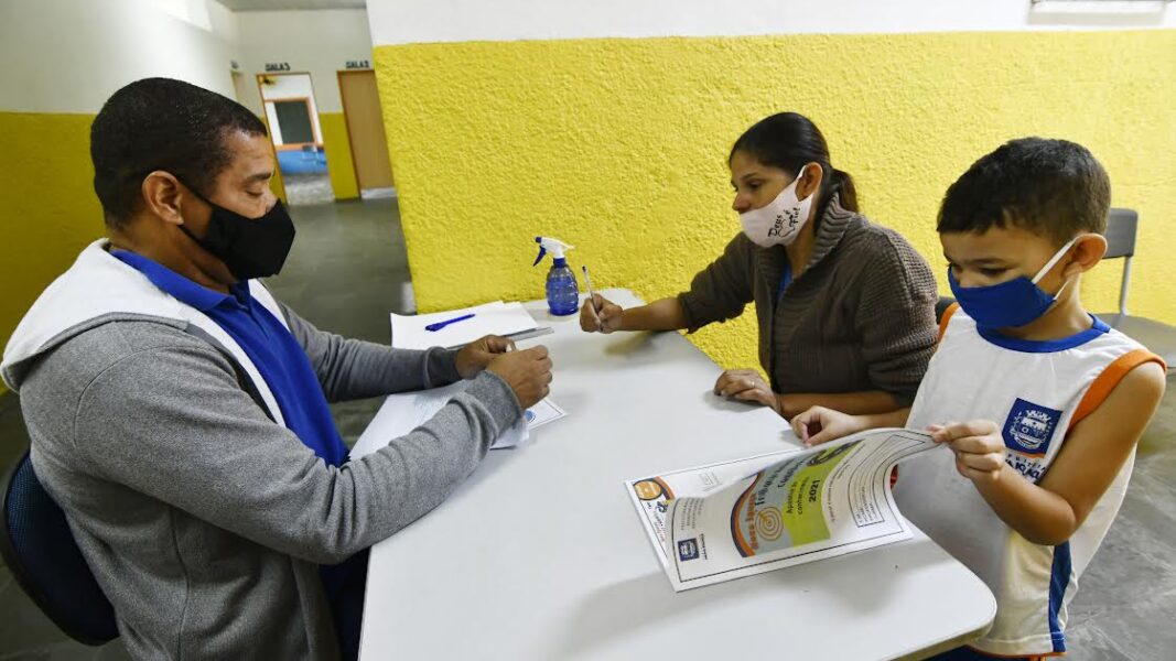 Alunos vão retornar às aulas presenciais em mais cinco escolas municipais de Nova Iguaçu