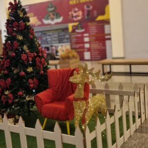 Shopping Via Rio Pavuna ganha decoração de Natal