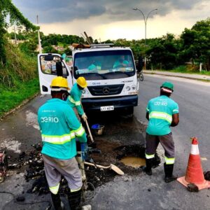 Águas do Rio realiza em torno de 400 reparos de vazamentos mensais na Baixada Fluminense