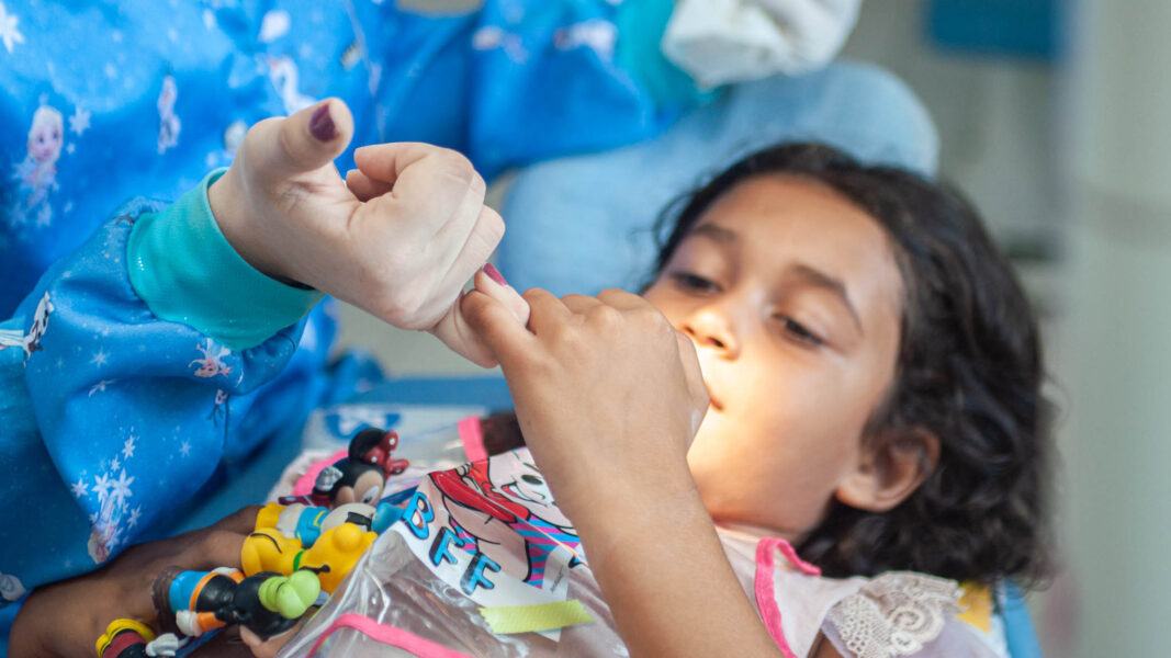 Japeri oferece tratamento dentário gratuito para crianças