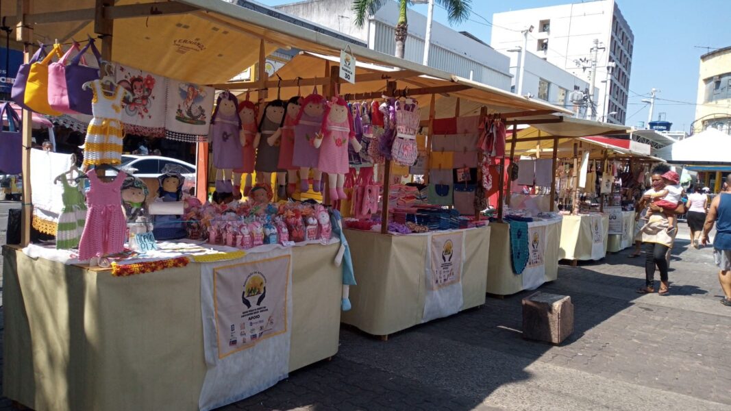 Nova Iguaçu: Feira de Artesanato reúne forças da cidade e do campo