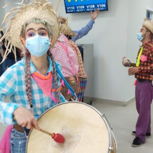 Duque de Caxias: Doutores da Alegria se apresentam no Hospital Adão Pereira Nunes