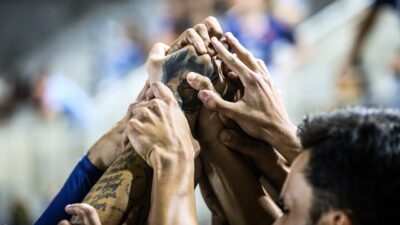 Magé Futsal enfrenta Vasco na semifinal do Carioca