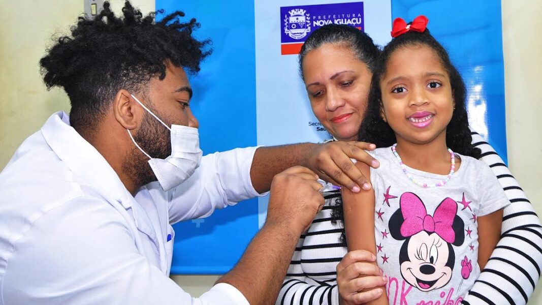 Nova Iguaçu inicia campanha de vacinação contra a poliomielite e multivacinação nesta segunda-feira (8)