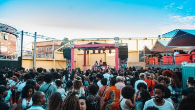 Kilariô Festival traz Tati Quebra Barraco, N.I.N.A. e outras atrações no Mês da Consciência Negra