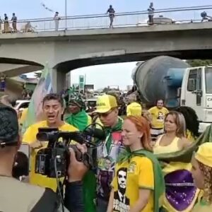 Protestos antidemocráticos chegam na Baixada Fluminense após derrota de Jair Bolsonaro nas urnas