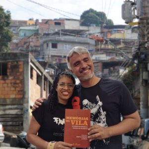 Lu Brasil lança livro ‘Memórias da Vila Operária’ em homenagem ao bairro em Duque de Caxias
