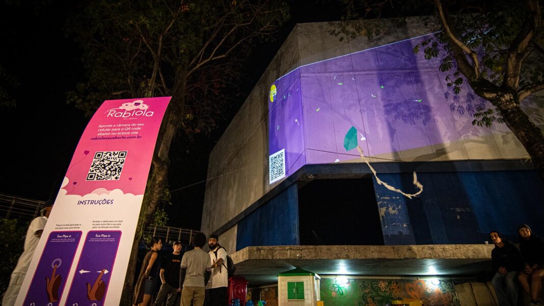 Rabiola Céu Aberto: Mesquita recebe instalação artística interativa com pipas digitais
