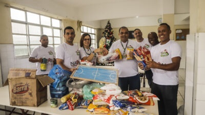 Transportes Flores realiza campanha de arrecadação de alimentos “Natal Mais”