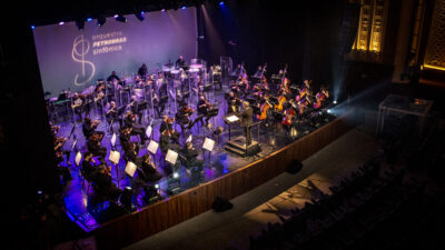 Orquestra Petrobras Sinfônica apresenta concerto gratuito ao ar livre em Duque de Caxias que celebra o rock e o pop nacional