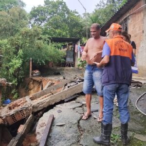 Chuvas na Baixada Fluminense: saiba como doar e apoiar ações sociais de apoio aos afetados