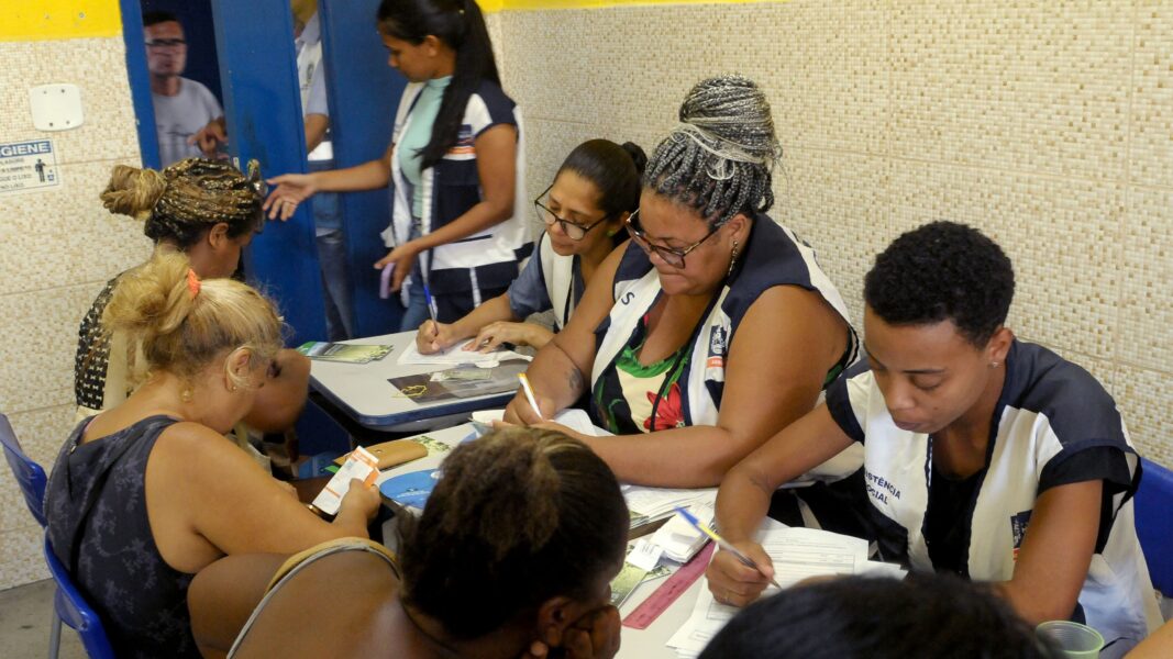 Nova Iguaçu segue com atendimentos às vítimas das chuvas