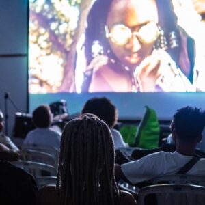 Escola Livre de Artes da Baixada Fluminense promove mostra artística neste sábado no Galpão Gomeia