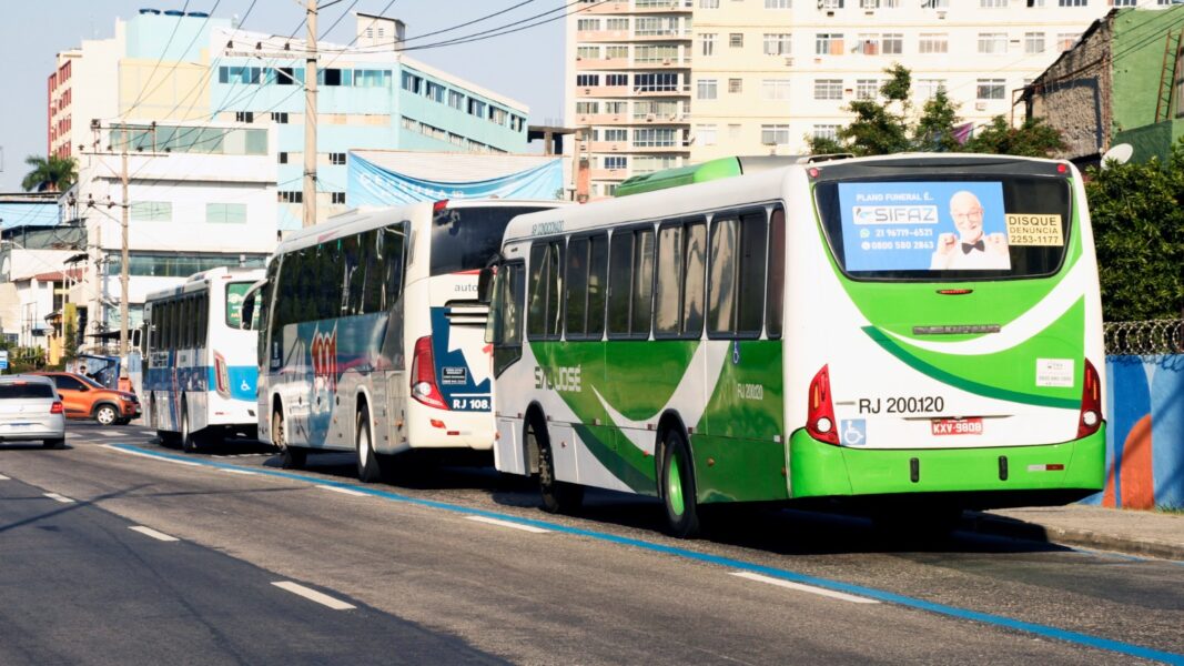 Faixa Exclusiva para ônibus na Via Light já está em funcionamento