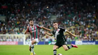 Vasco e Fluminense se enfrentam em clássico decisivo pelo Brasileirão