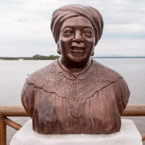 Busto em homenagem a líder quilombola Maria Conga sofreu 2º ataque na véspera do feriado de 20/11