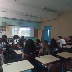 Cineclube Buraco do Getúlio realiza sessões nas escolas públicas de Nova Iguaçu