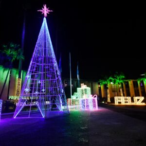 Natal em Nova Iguaçu: decoração encanta moradores e aquece o clima festivo na cidade