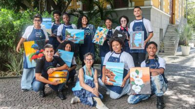 Alunos da Baixada Fluminense expõem talentos artísticos em workshop de pintura