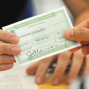 Falta menos de um mês para eleitoras(es) que deixaram de votar nos últimos três pleitos regularizarem a situação