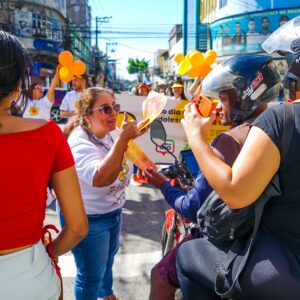 Campanha Maio Laranja leva conscientização sobre abuso infantil às ruas de São João de Meriti