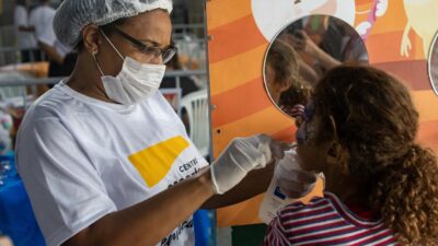 Firjan SESI oferta serviços gratuitos à população de Saracuruna, em Duque de Caxias
