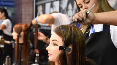 Águas do Rio e Senac RJ oferecem mais de 100 vagas gratuitas de capacitação profissional na Baixada Fluminense