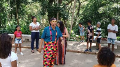 Tio Costelinha: espetáculo infantil destaca cultura da Baixada Fluminense na Bienal do Livro