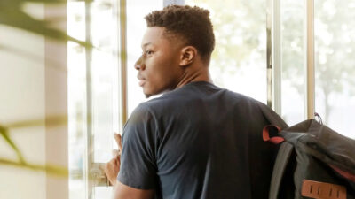 Governo do Estado divulga mais de 3,2 mil oportunidades de emprego formal, estágio e jovem aprendiz