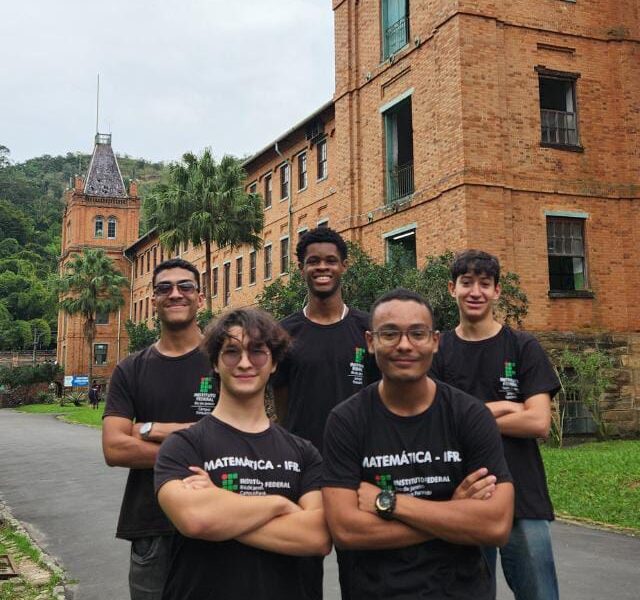 Estudantes do IFRJ vão representar Paracambi em olimpíada internacional de matemática no Japão